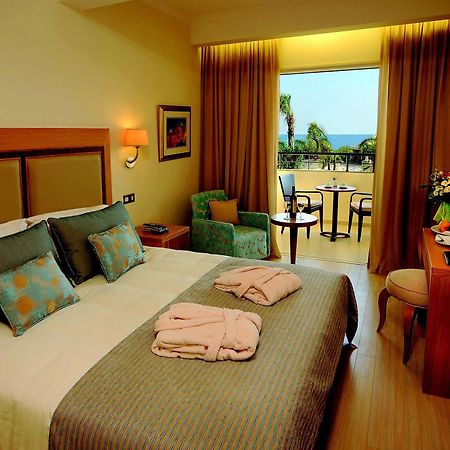 Olympic Bay Adults Only Hotel Agia Napa Buitenkant foto