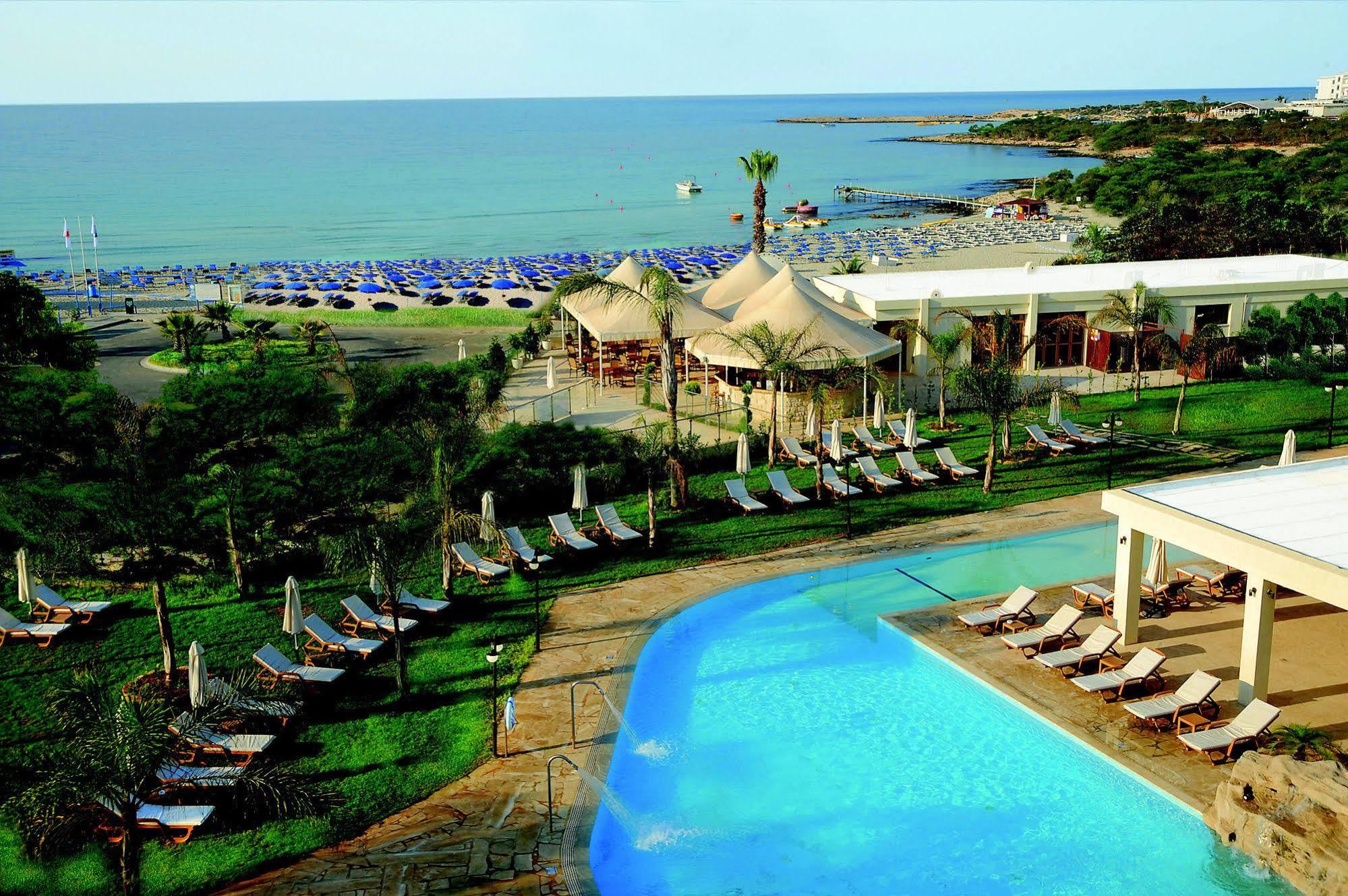 Olympic Bay Adults Only Hotel Agia Napa Buitenkant foto