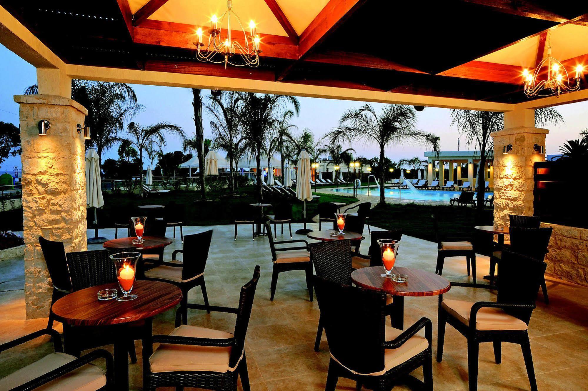 Olympic Bay Adults Only Hotel Agia Napa Buitenkant foto